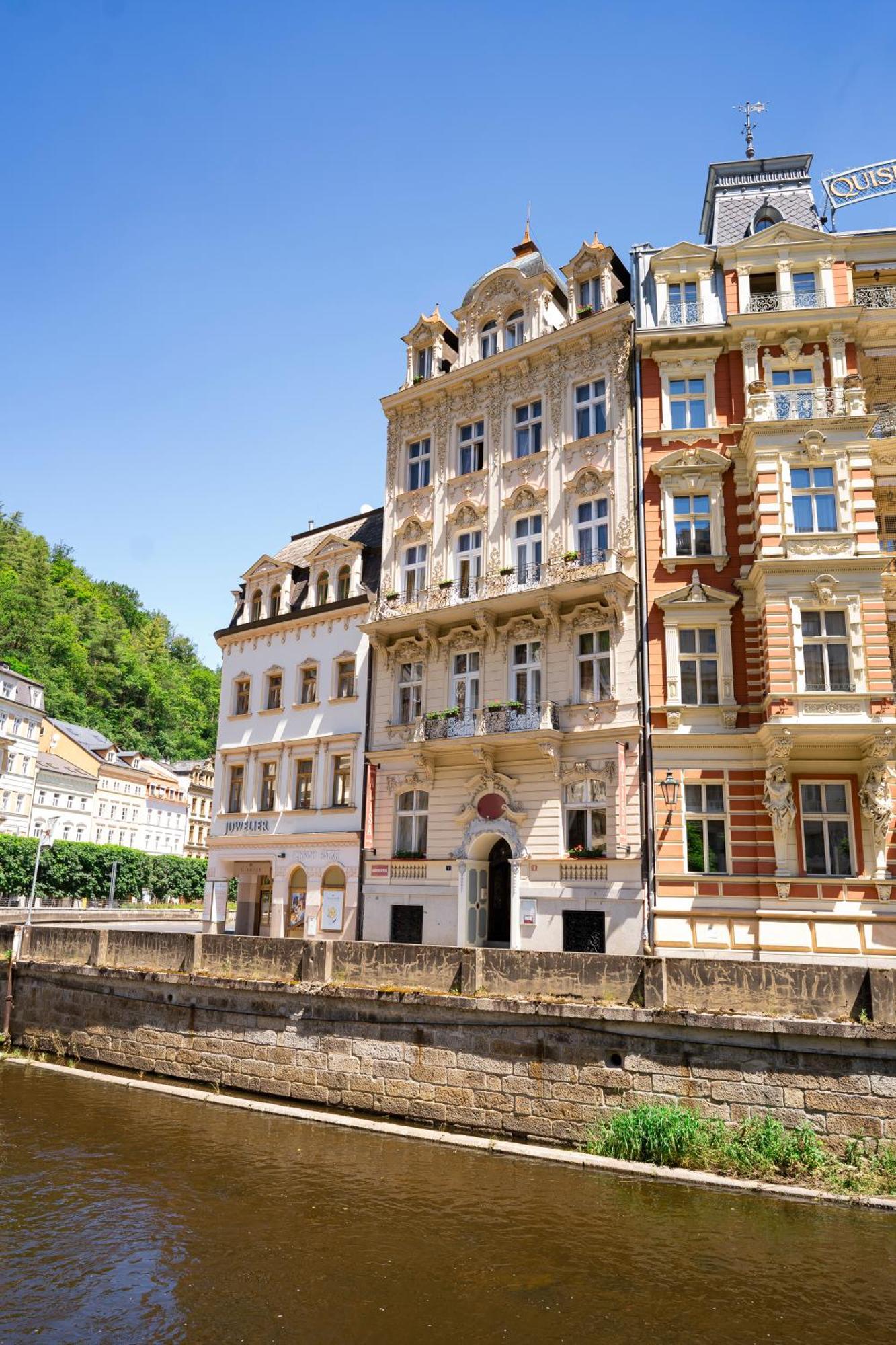 Alisa Hotel Karlovy Vary Luaran gambar
