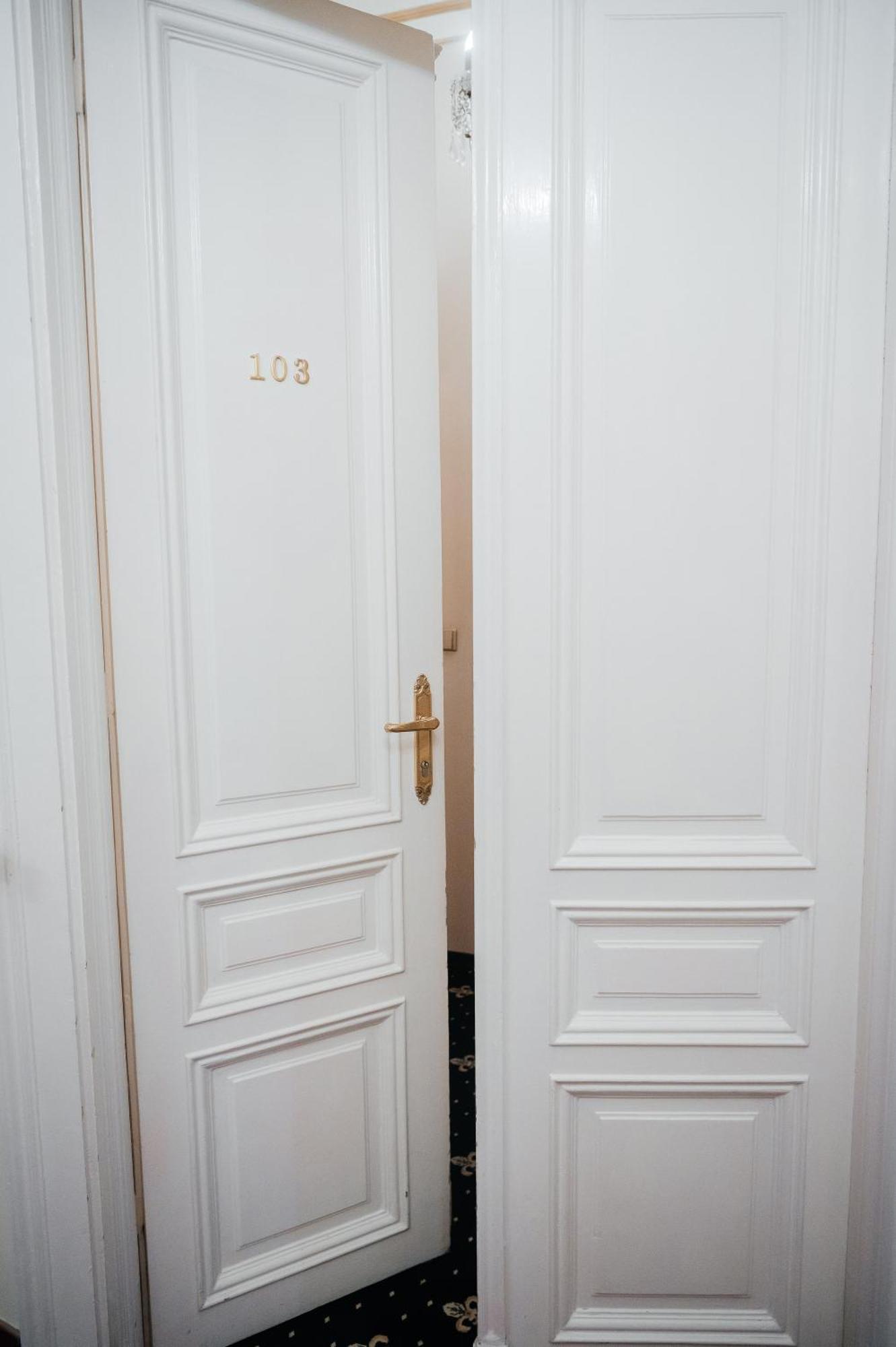 Alisa Hotel Karlovy Vary Luaran gambar